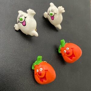 Halloween Ghost and Pumpkin Earrings: clip one
